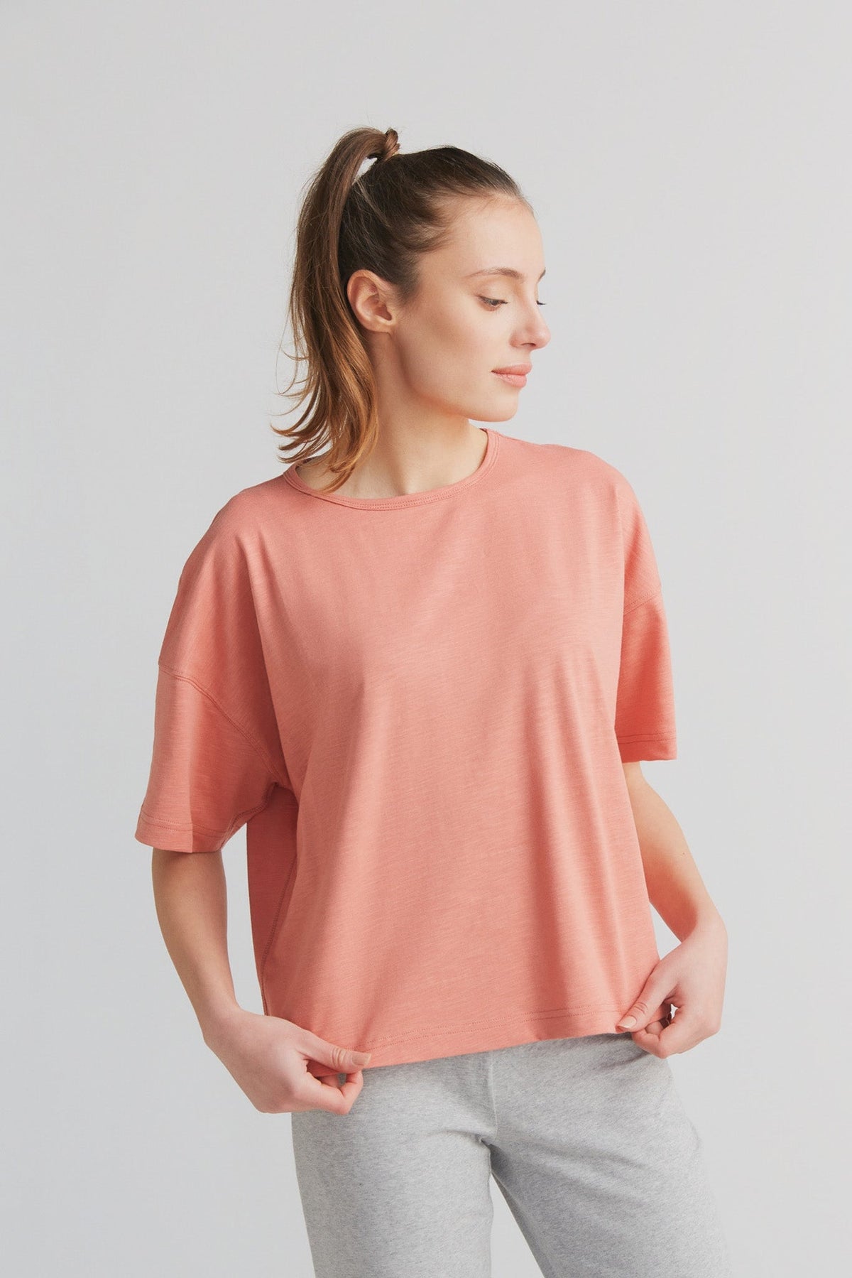 Women's Slub Loose T-Shirt, Salmon Red — Leela Cotton, view 2