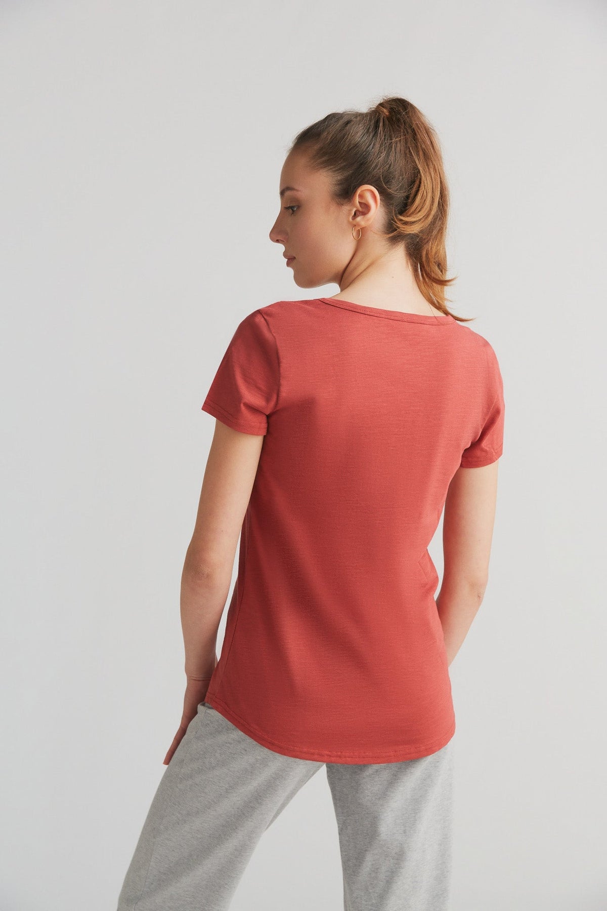Women's Slub V Neck T-Shirt, Terracotta — Leela Cotton, view 2