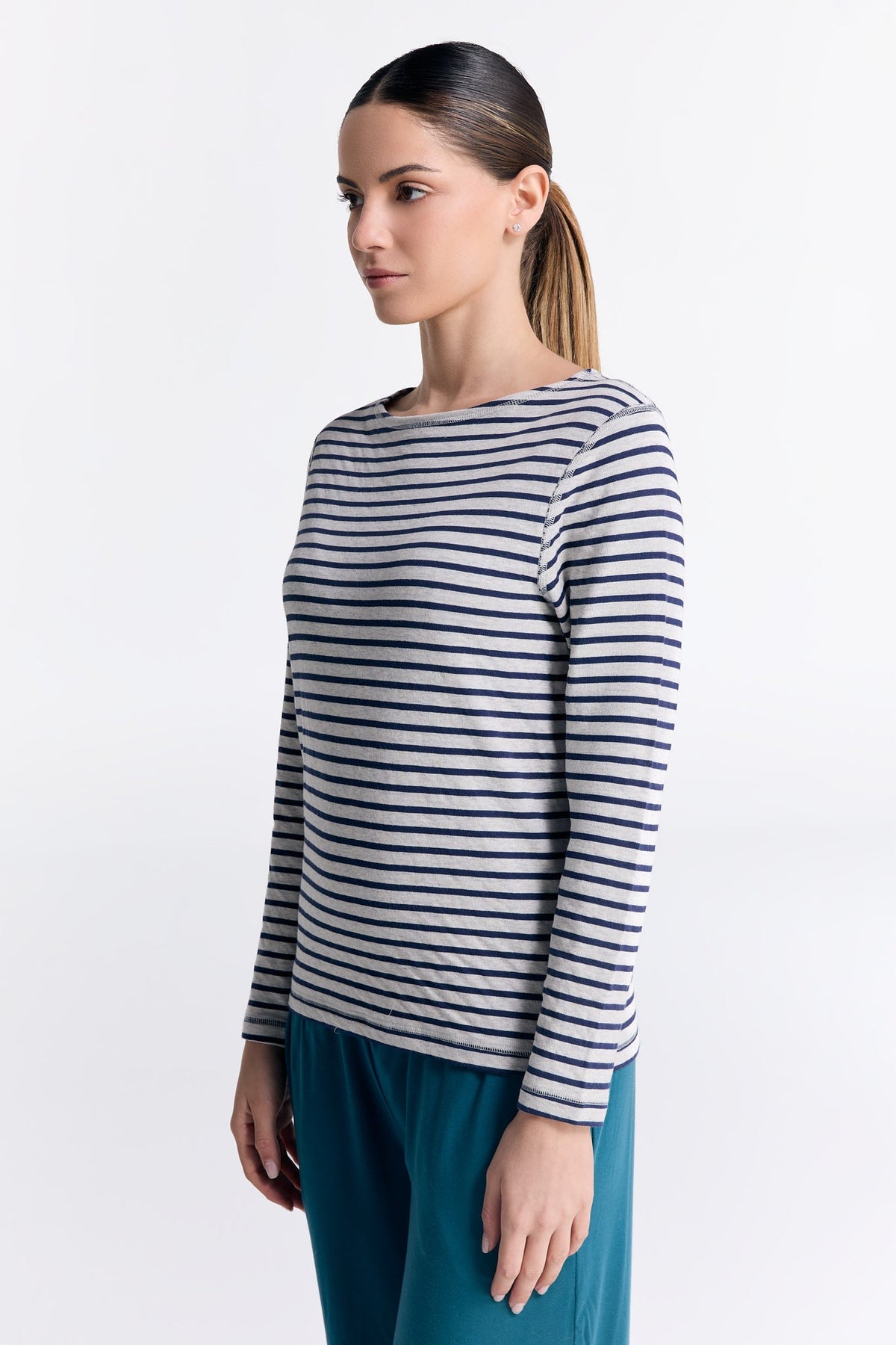 Women's Reversible Long Sleeve Top, Marine Blue / Beige — Leela Cotton, view 2