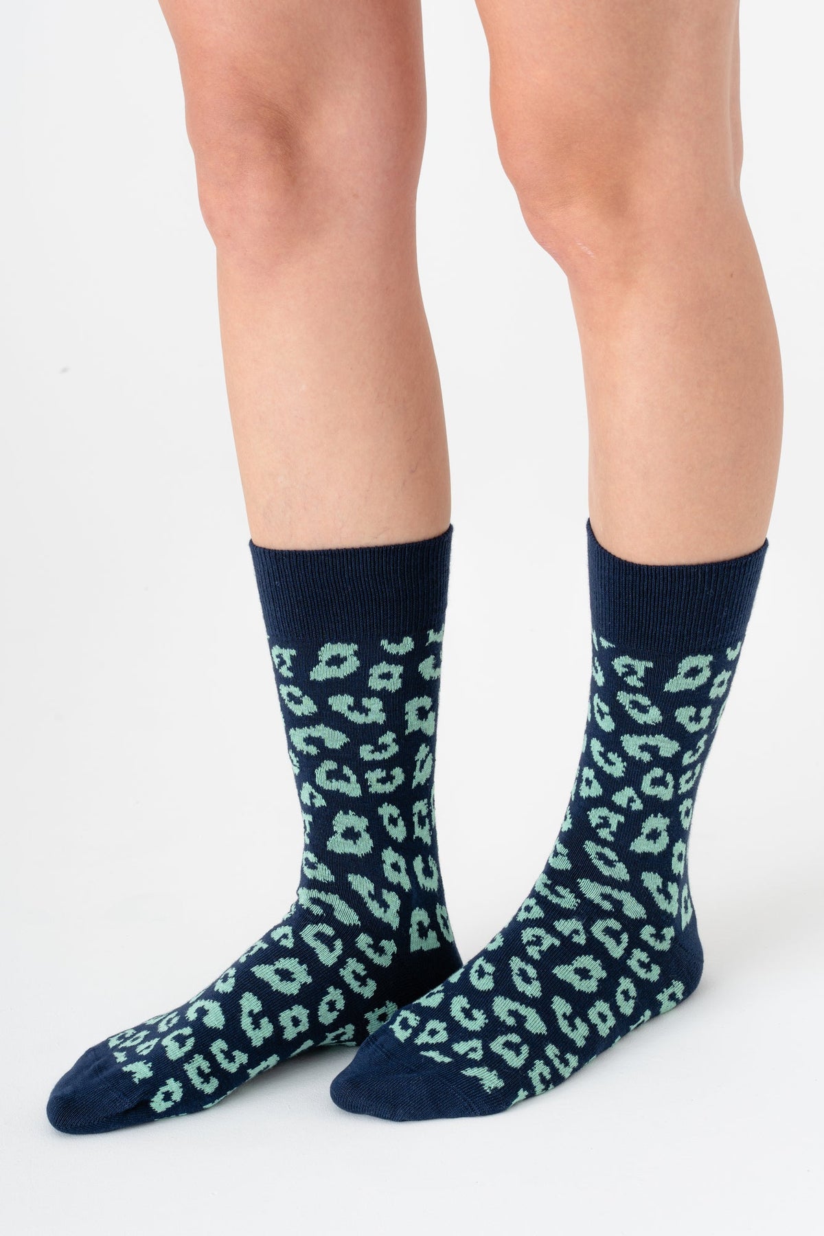2369, Unisex Leopard Socks / Indigo/ Kiwi (6-Pack)