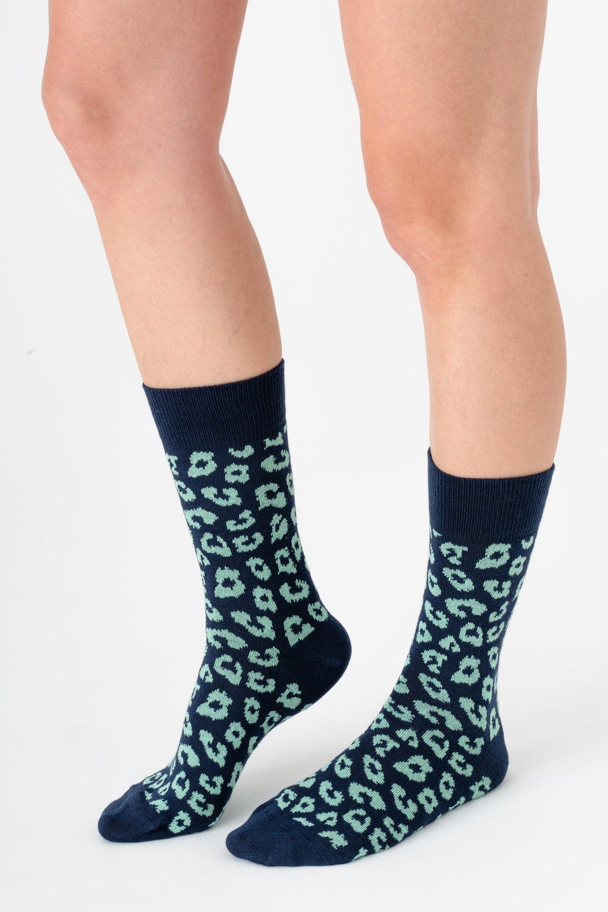 2369, Unisex Leopard Socks / Indigo/ Kiwi (6-Pack)