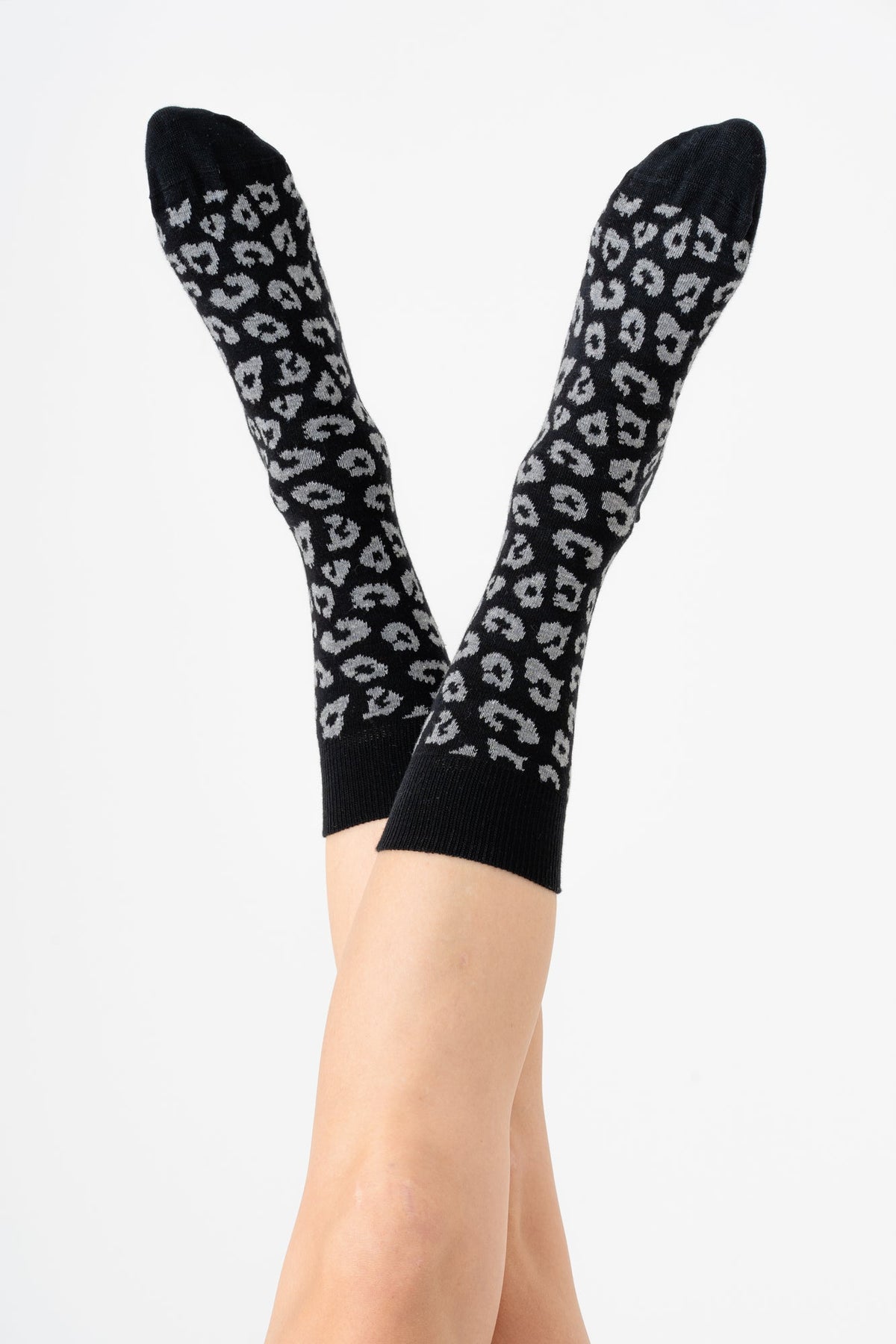 2370, Unisex Leopard Socks / Black/ Grey (6-Pack)