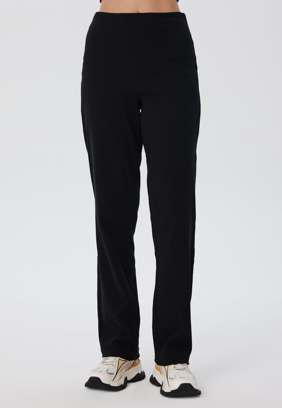 Women's Trousers in Ribbed-Jersey, Black — Leela Cotton, view 5