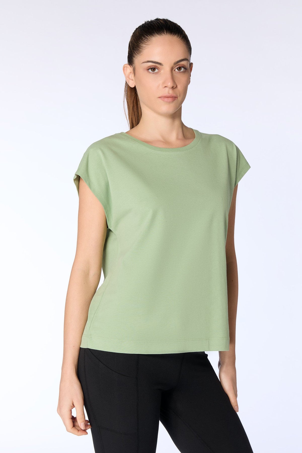Women's Oversize Shirt, Basil — Leela Cotton, view 2