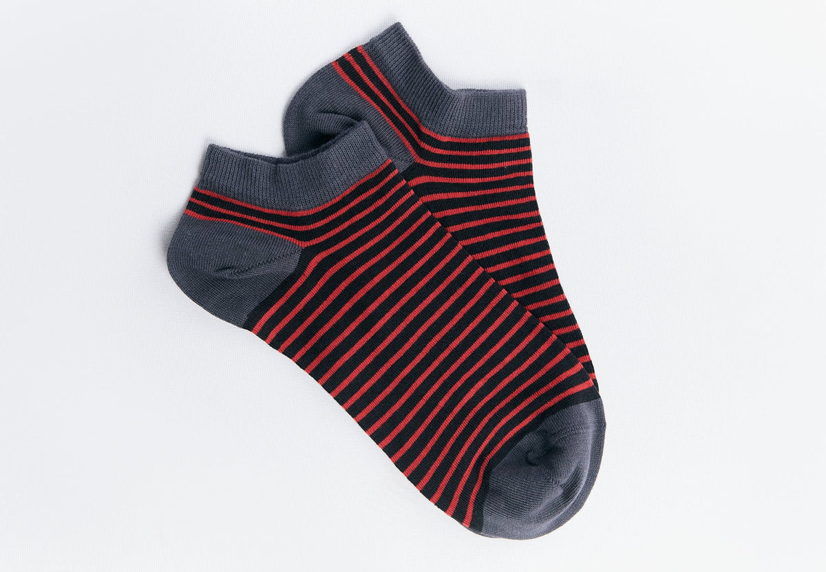 Unisex Trainer Socks, Cherry Red / Black Striped (6-Pack) — Albero Natur, view 5