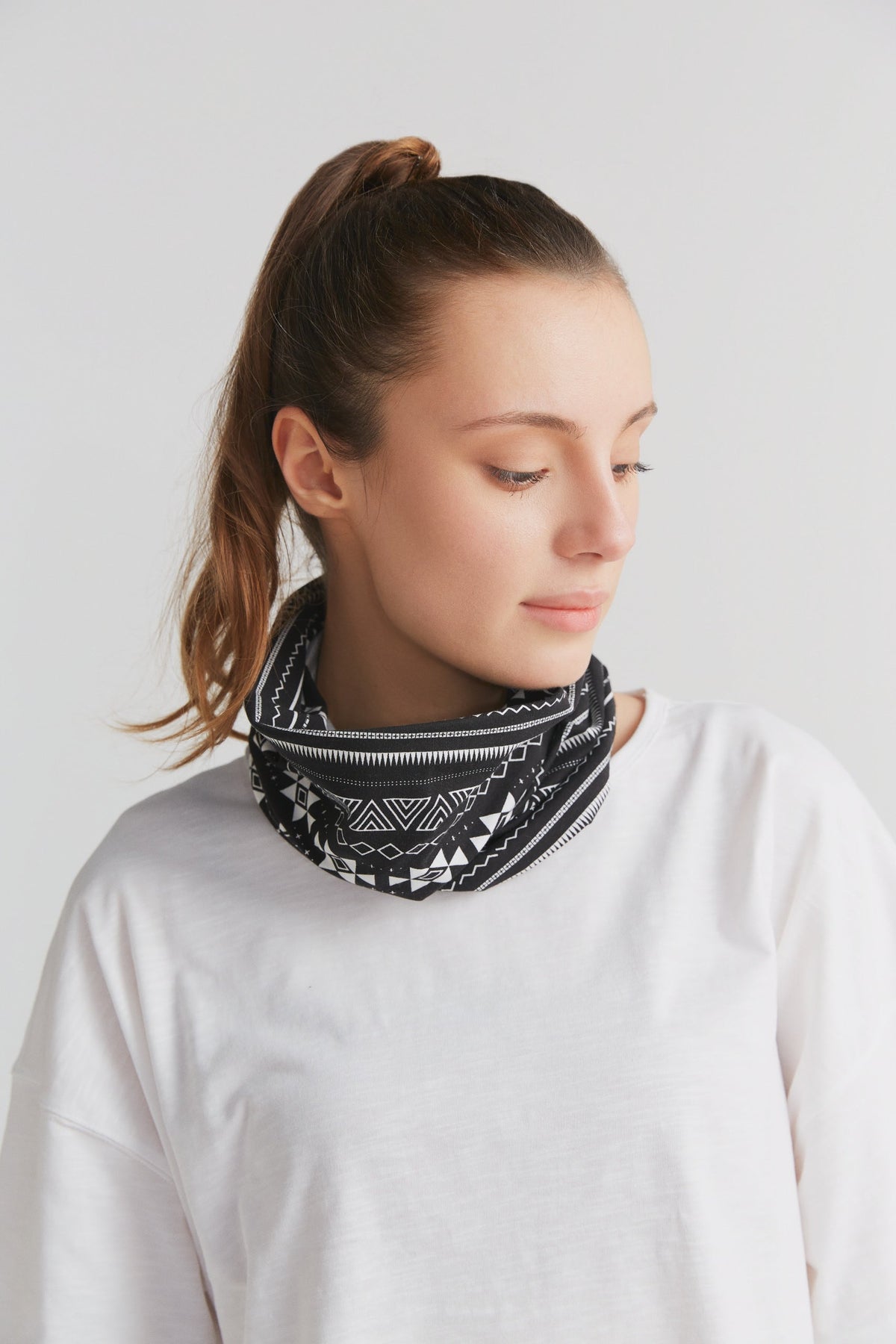 Unisex Snood, Black-White — Leela Cotton, view 2
