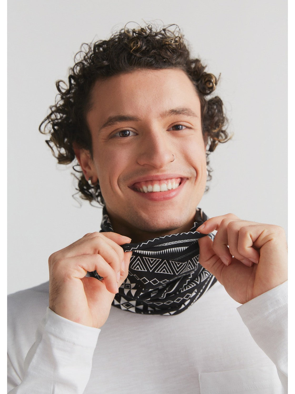 Unisex Snood, Black-White — Leela Cotton