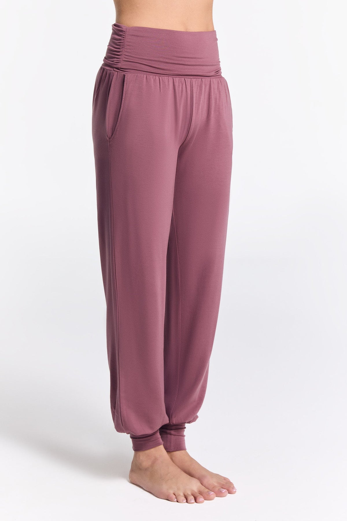 TENCEL™ Women's Yoga Trousers, Nocturne — True North, view 2