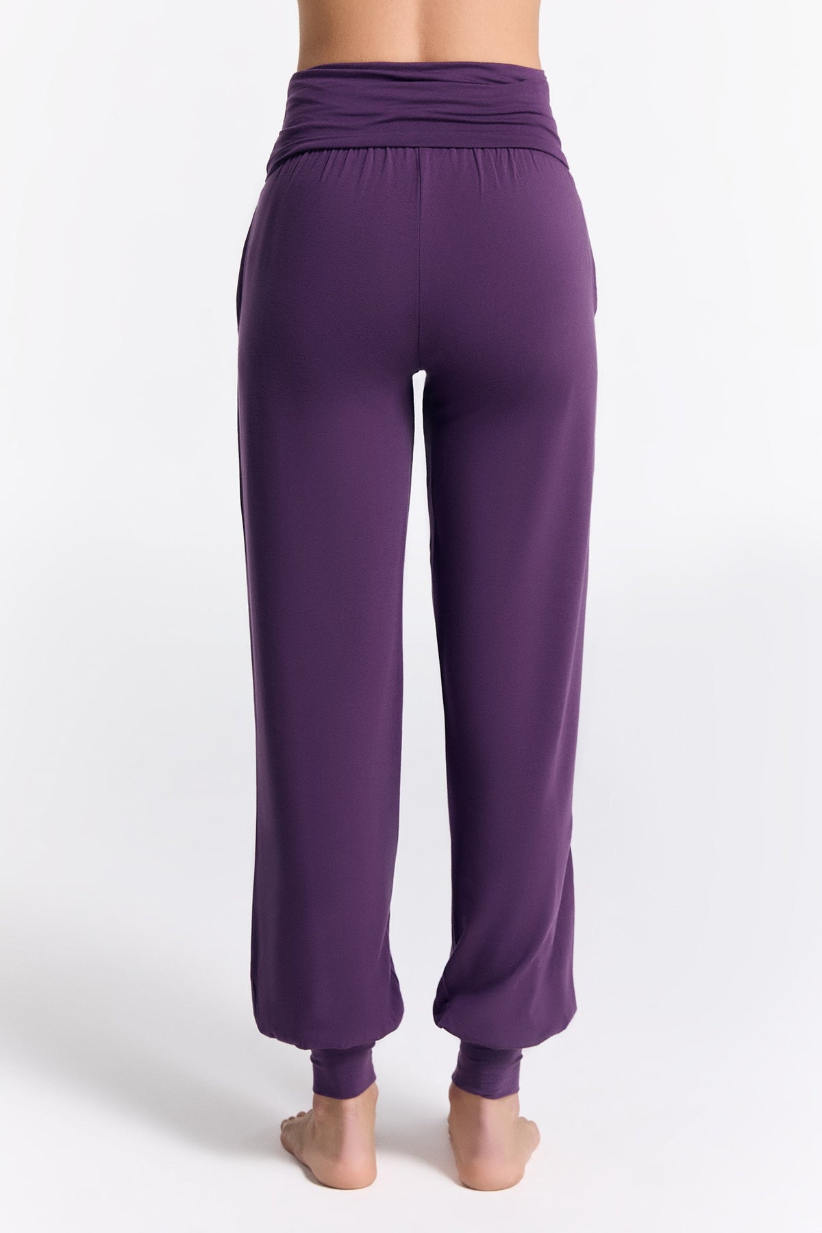TENCEL™ Yoga Trousers, Wineberry — True North, view 3