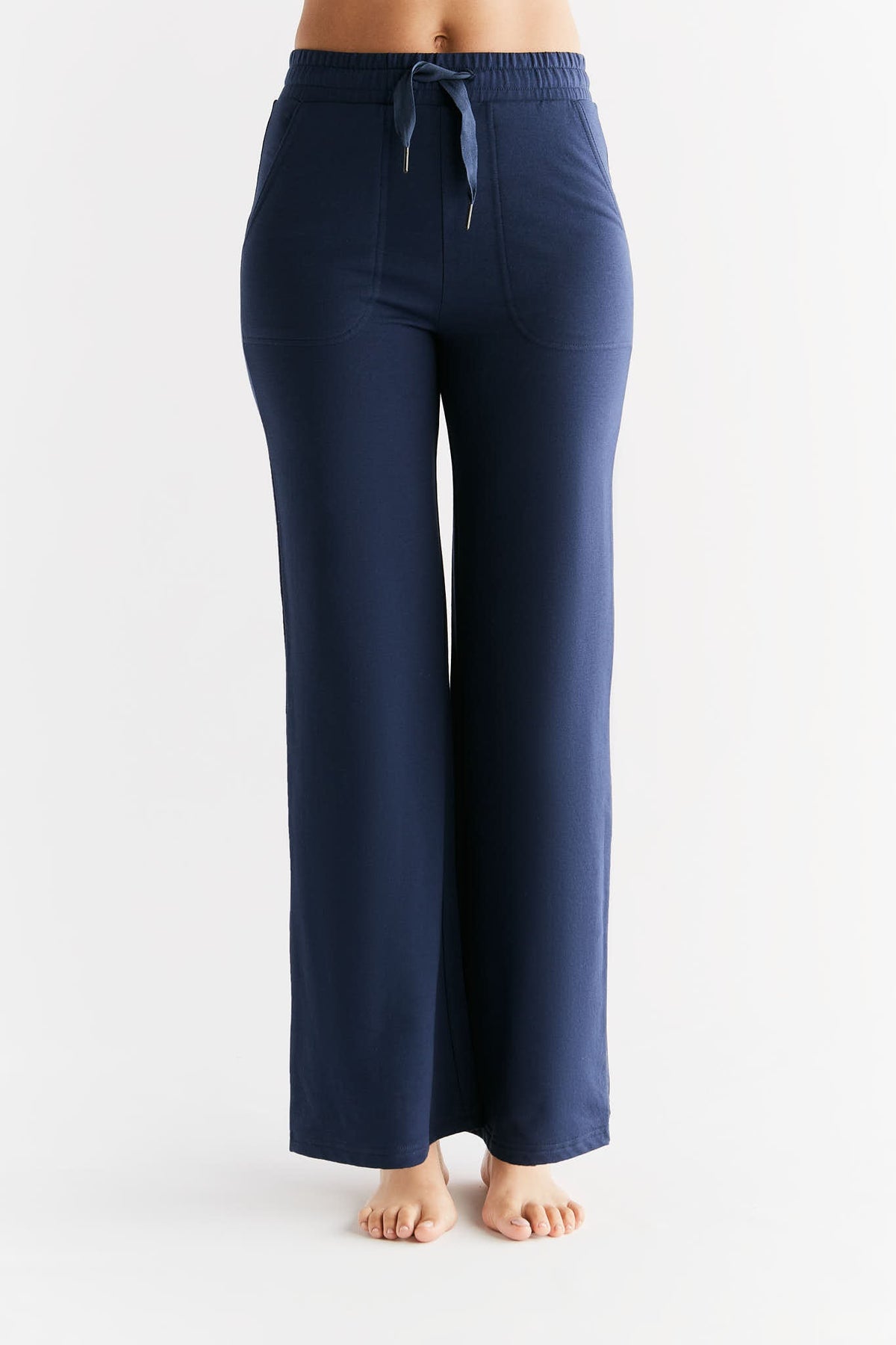 TENCEL™ Active Women's Feelfree Joggers, Navy — True North