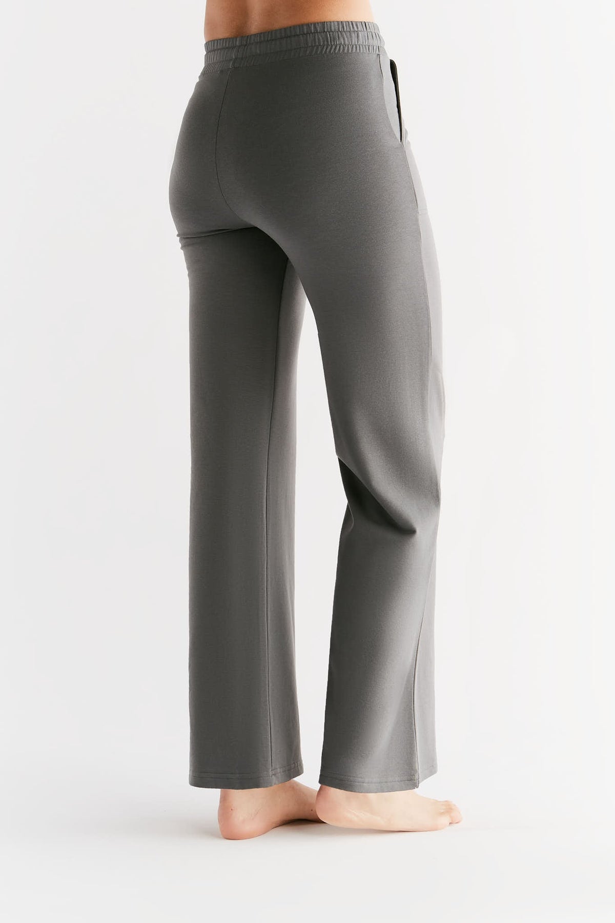 TENCEL™ Active Women's Feelfree Joggers, Anthracite — True North, view 3