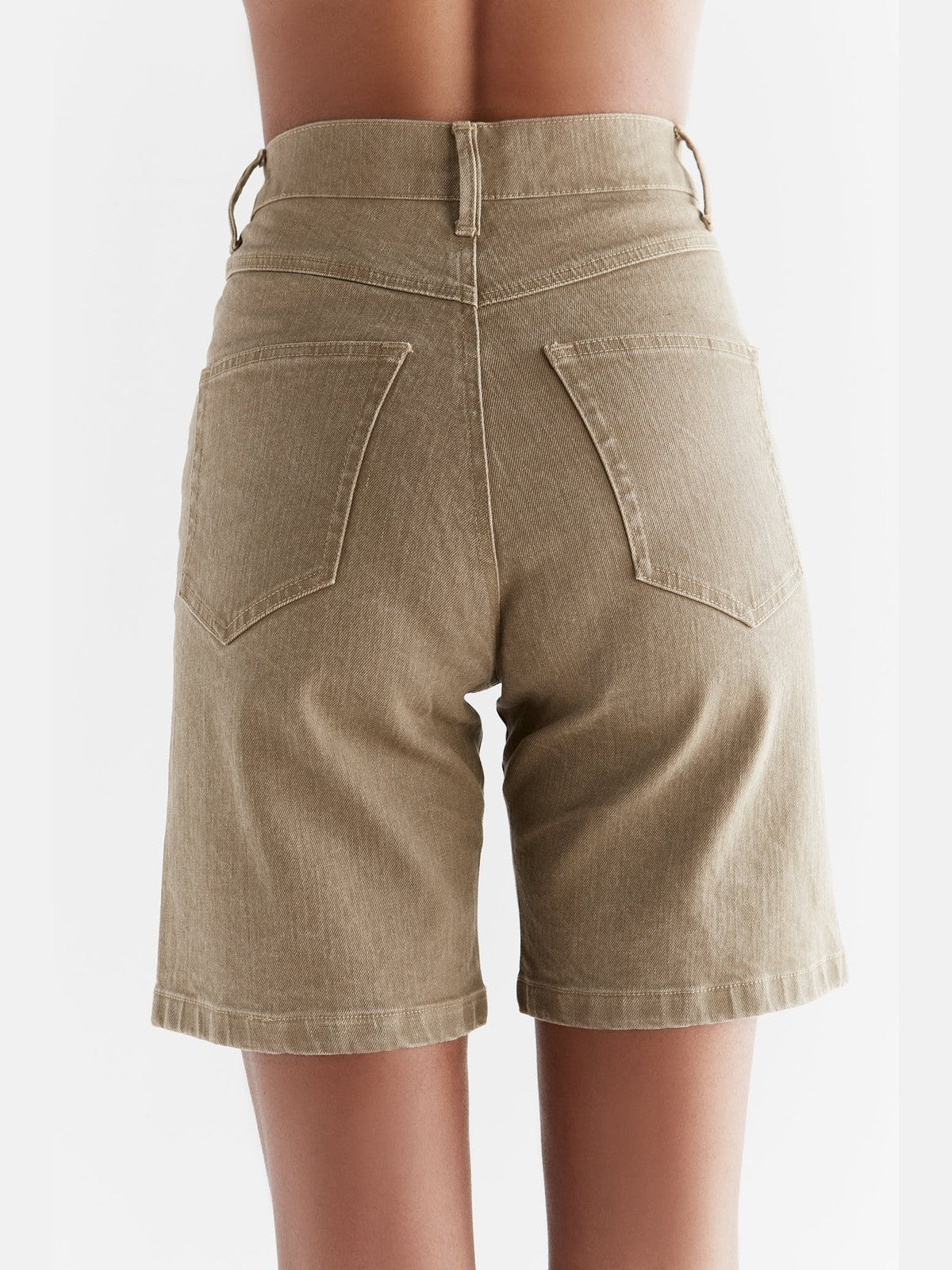 Women's Denim Shorts in Tone Wash, Caribe