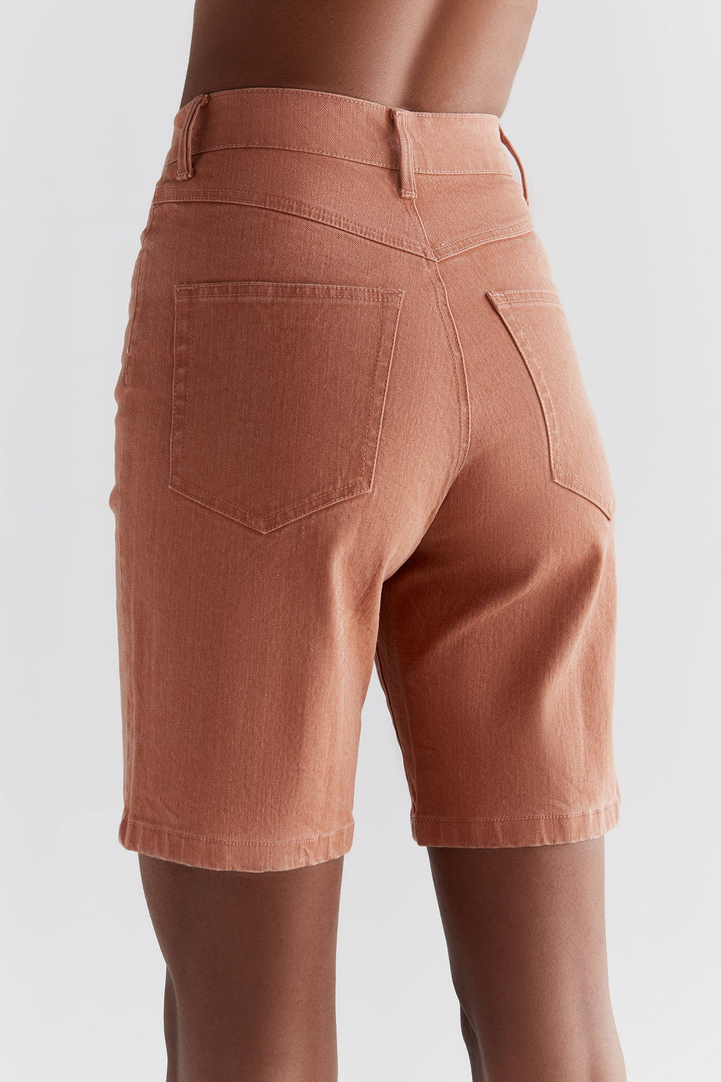 Women's Denim Shorts in Tone Wash, Sunburn