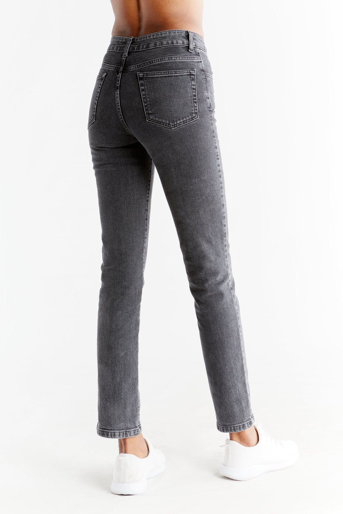 Women's Straight Fit, Carbon Grey — Evermind, view 5