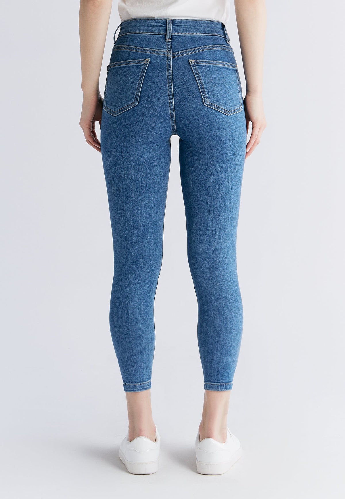 WS 1014-325 Women's Short Leg Skinny Fit, Day Sky Blue — Evermind, view 3