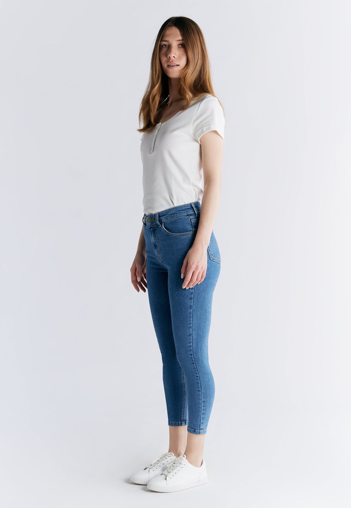 WS 1014-325 Women's Short Leg Skinny Fit, Day Sky Blue — Evermind, view 5