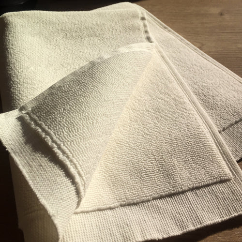 36 x 60 cm Bath Mat Towelling 1100 gsm, White — EO Home